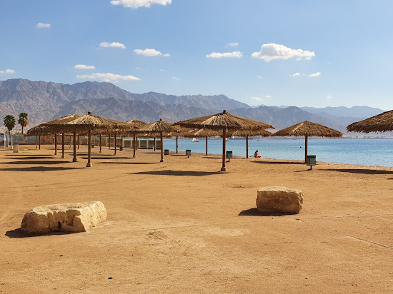 HaDatiyim Beach