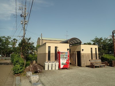 公衆トイレ