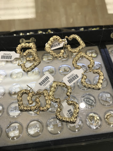 Jewelry Designer «Unique Jewelry», reviews and photos, 711 Park St B, Hartford, CT 06106, USA