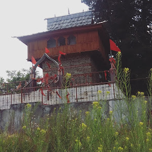 Kiari Village Parking photo