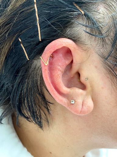 Explore hand and finger tattoo ideas, creative tattoo ideas in Myrtle Beach, available at Professional Body Piercing by Jackie