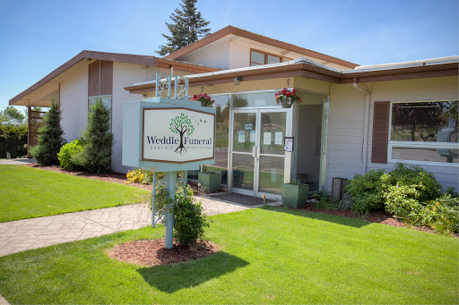 Funeral Home «Weddle Funeral Home | Cremation, Burial & Funeral Planning - The Best Often Cost Less !», reviews and photos, 1777 N 3rd Ave, Stayton, OR 97383, USA