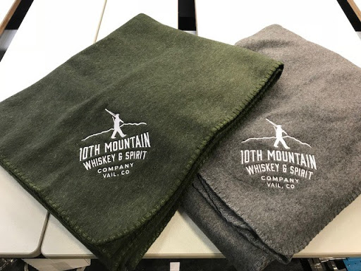 Screen Printer «TRICK THREADS Screen Printing & Embroidery», reviews and photos, 331 Metcalf Rd, Edwards, CO 81632, USA