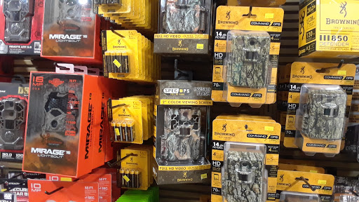 Sporting Goods Store «Fort Thompson Sporting Goods», reviews and photos, 5802 Warden Rd, Sherwood, AR 72120, USA