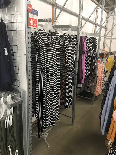 Clothing Store «Old Navy», reviews and photos, 6699 N Landmark Dr, Park City, UT 84098, USA