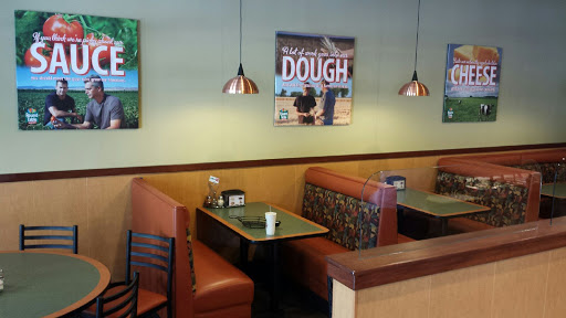 Pizza Restaurant «Round Table Pizza», reviews and photos, 1359 Washington Ave, San Leandro, CA 94577, USA