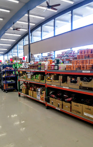 Asian Grocery Store «Hong Phat Food Center», reviews and photos, 101 SE 82nd Ave, Portland, OR 97216, USA