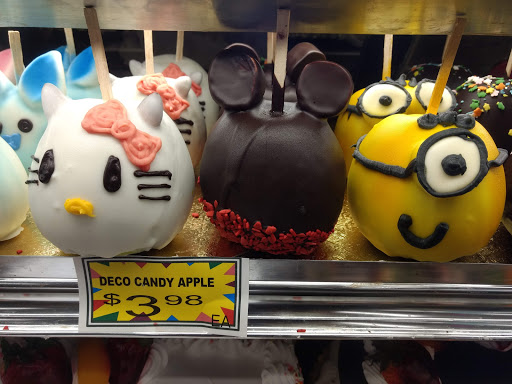 Top Valu Market, 10819 Hawthorne Blvd, Lennox, CA 90304, USA, 