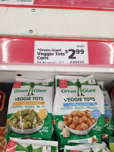 Grocery Store «Save-A-Lot», reviews and photos, 1001 Majestic Dr, Fenton, MO 63026, USA