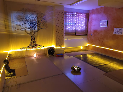 Centro de Yoga Umetoki: adultos, niños y adolescentes en Zizur Mayor. en Zizur Mayor 