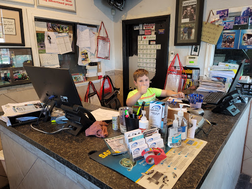 Car Repair and Maintenance «A & D Automotive Center», reviews and photos, 1127 E Twiggs St, Tampa, FL 33602, USA