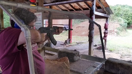 Gun Shop «Clark Brothers Gun Shop», reviews and photos, 10016 James Madison Hwy, Warrenton, VA 20186, USA