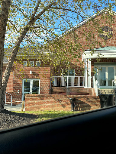 Golf Course «University of Maryland Golf Course», reviews and photos, 3800 Golf Course Road, College Park, MD 20742, USA