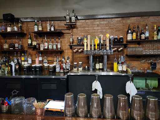 Restaurant «Browndog Treats, Drinks, & Eats», reviews and photos, 120 E Main St, Northville, MI 48167, USA