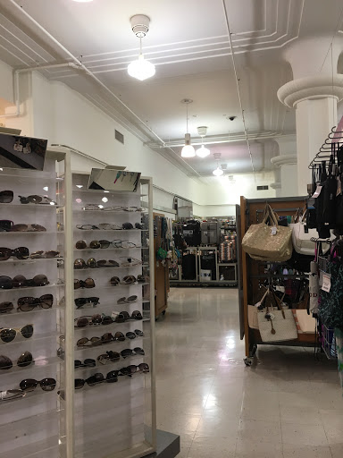 Department Store «T.J. Maxx», reviews and photos, 50 N Illinois St, Indianapolis, IN 46204, USA