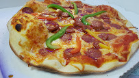 Pepperoni du Pizzas à emporter Envie de pizz' Plaudren, Locmaria Grand-champ, Locqueltas - n°3