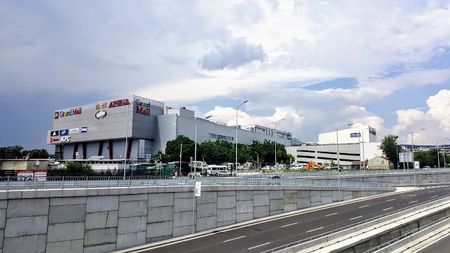 Младост, ул. „Академик Андрей Сахаров“ 2, 9000 Варна