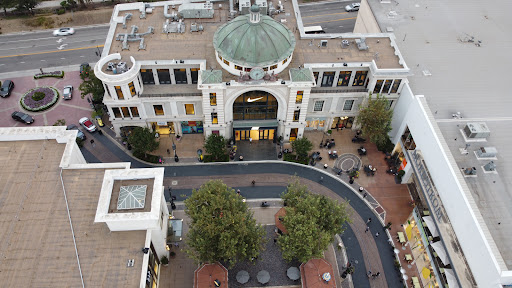 Clothing Store «Nike The Grove», reviews and photos, 189 The Grove Dr, Los Angeles, CA 90036, USA