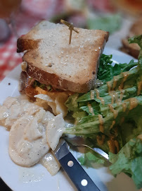 Sandwich au poulet du Restaurant L'Épicerie de Ginette à Nantes - n°5