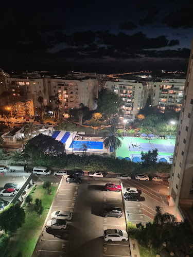 קאנטרי ברזאני - אצטדיון