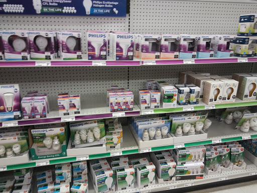 Office Supply Store «Staples», reviews and photos, 23131 Michigan Ave, Dearborn, MI 48124, USA