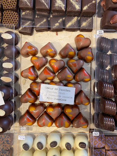 Chocolate Shop «La Châtelaine Chocolat Co.», reviews and photos, 110 S Rouse Ave, Bozeman, MT 59715, USA