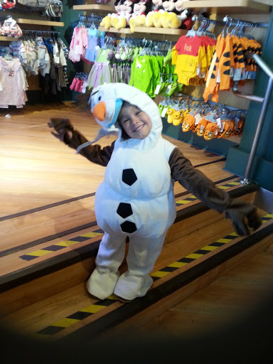 Toy Store «Disney Store», reviews and photos, 395 Santa Monica Place, Santa Monica, CA 90401, USA