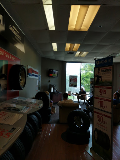Tire Shop «Firestone Complete Auto Care», reviews and photos, 16802 I-45, The Woodlands, TX 77386, USA