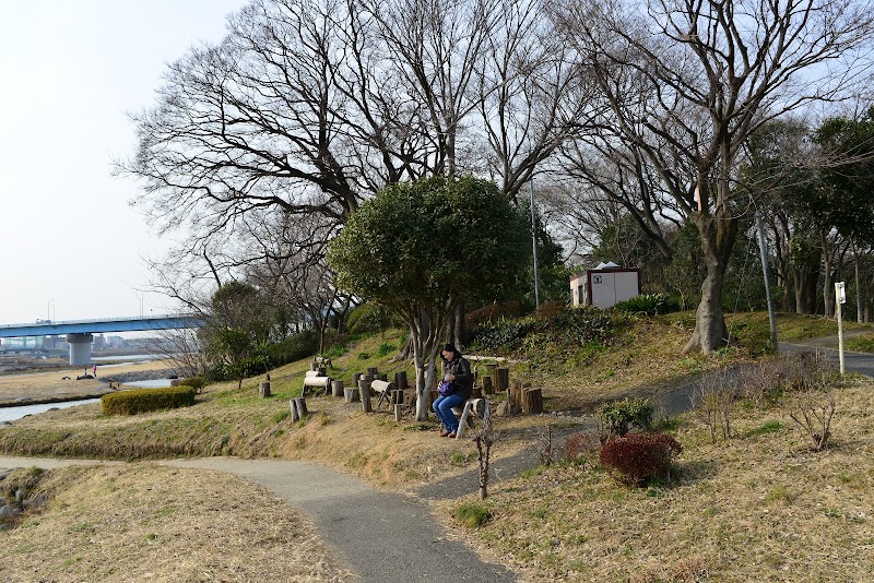 渋谷区二子玉川区民運動施設管理事務所 東京都世田谷区玉川 運動競技場 グルコミ