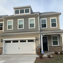 A Lady And A Bucket - Photo 3 - Car repair in , Killeen
