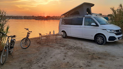 Holy-Van à Lux