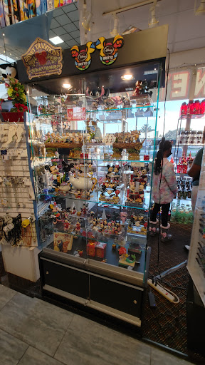 Gift Shop «Studio 1-West», reviews and photos, 7621 W Irlo Bronson Memorial Hwy, Kissimmee, FL 34747, USA