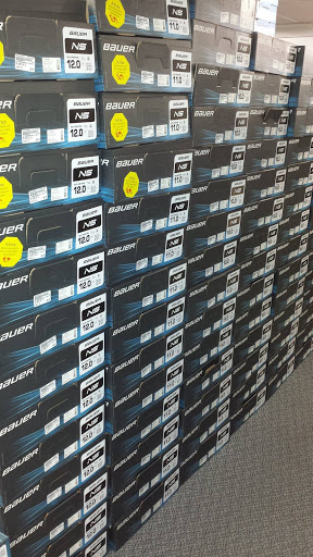 Sporting Goods Store «Play It Again Sports», reviews and photos, 11317 MN-7, Minnetonka, MN 55305, USA