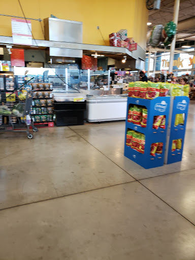 Grocery Store «H-E-B Grocery», reviews and photos, 3111 Woodridge Cove Dr Suite 500, Houston, TX 77087, USA