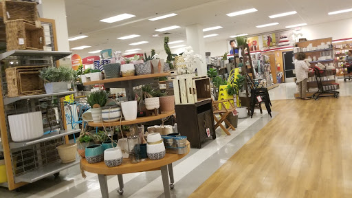 Department Store «T.J. Maxx», reviews and photos, 19 Golf Center, Hoffman Estates, IL 60195, USA