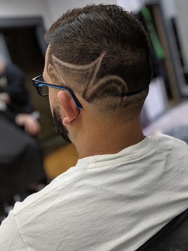 Barber Shop «West Park Barber Shop», reviews and photos, 17008 Lorain Ave, Cleveland, OH 44111, USA