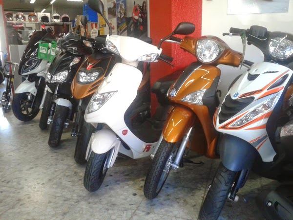 Imagen de Todo Moto J P (2 de 5)