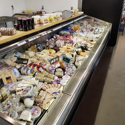 Grocery Store «Lakewinds Food Co-op», reviews and photos, 435 Pond Promenade, Chanhassen, MN 55317, USA