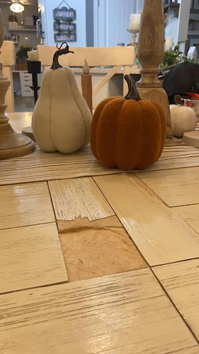 Furniture Store «Raymour & Flanigan Furniture and Mattress Store», reviews and photos, 1450 Clements Bridge Rd, Deptford Township, NJ 08096, USA