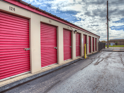 Self-Storage Facility «CubeSmart Self Storage», reviews and photos, 29180 Van Born Rd, Westland, MI 48186, USA