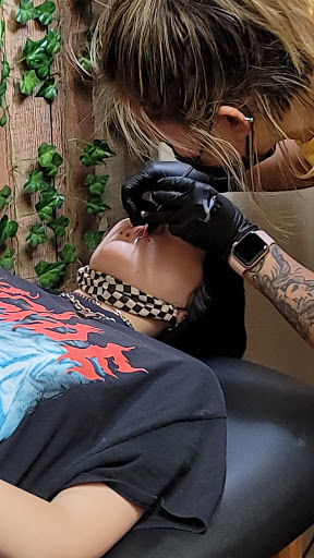 Tattoo Shop «Clovis Ink Tattoo», reviews and photos, 91 W Shaw Ave, Clovis, CA 93612, USA