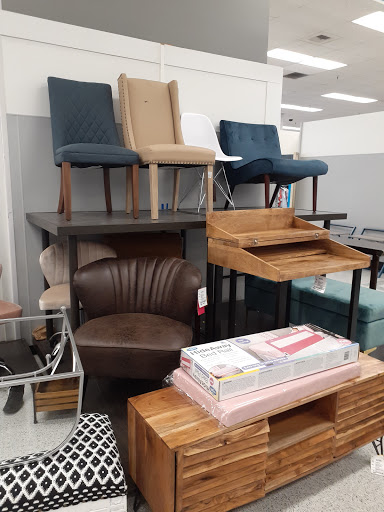 Clothing Store «Ross Dress for Less», reviews and photos, 5635 Woodruff Ave, Lakewood, CA 90713, USA