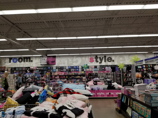 Variety Store «Five Below», reviews and photos, 1950 E Greyhound Pass #4, Carmel, IN 46033, USA