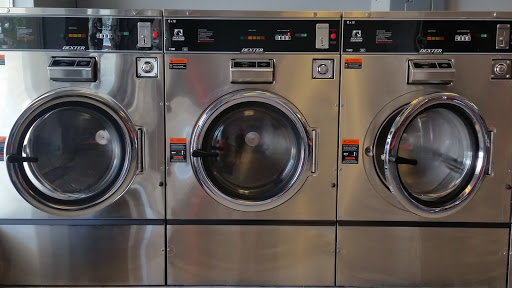 Laundromat «A Laundromat of Merritt Island ( 24 HR COIN LAUNDRY )», reviews and photos, 490 N Courtenay Pkwy, Merritt Island, FL 32953, USA