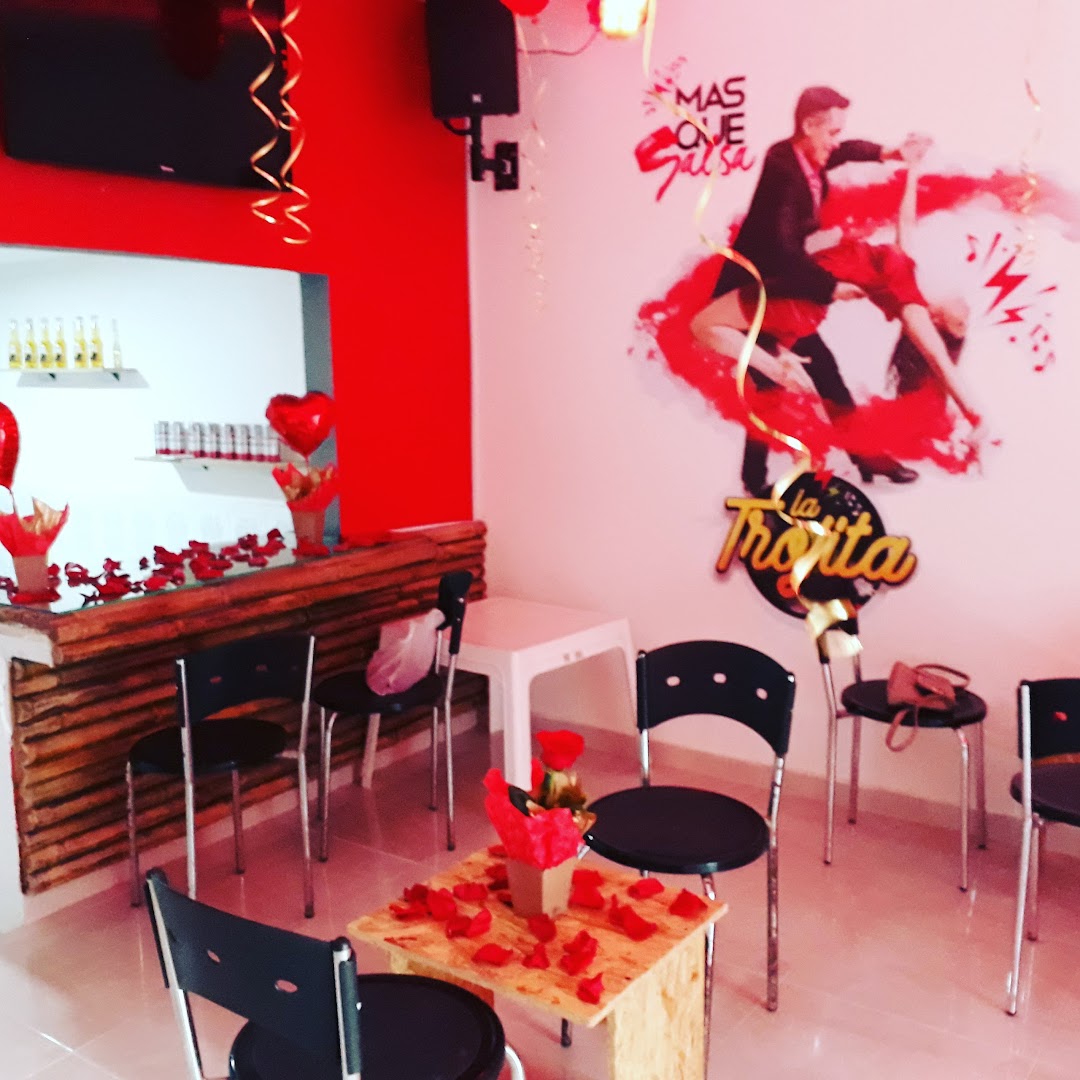 La TROJITA BAR