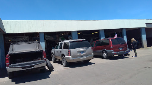 Tire Shop «North Coast Tire», reviews and photos, 440 S Main St, Fort Bragg, CA 95437, USA