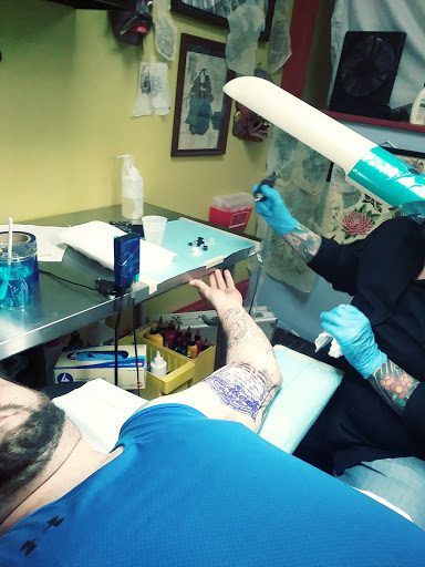 Artist «Horseshoes and Hand Grenades Tattoo», reviews and photos, 6 Center St, Chicopee, MA 01013, USA