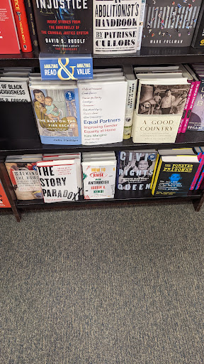 Book Store «Barnes & Noble», reviews and photos, 96 Derby St, Hingham, MA 02043, USA