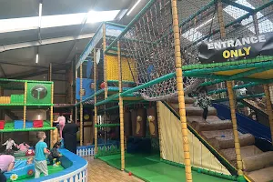 Owls Play Centre image