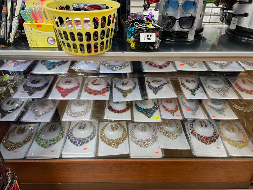 Shoe Store «Lizzys Shoes», reviews and photos, 4930 Schaefer Rd, Dearborn, MI 48126, USA